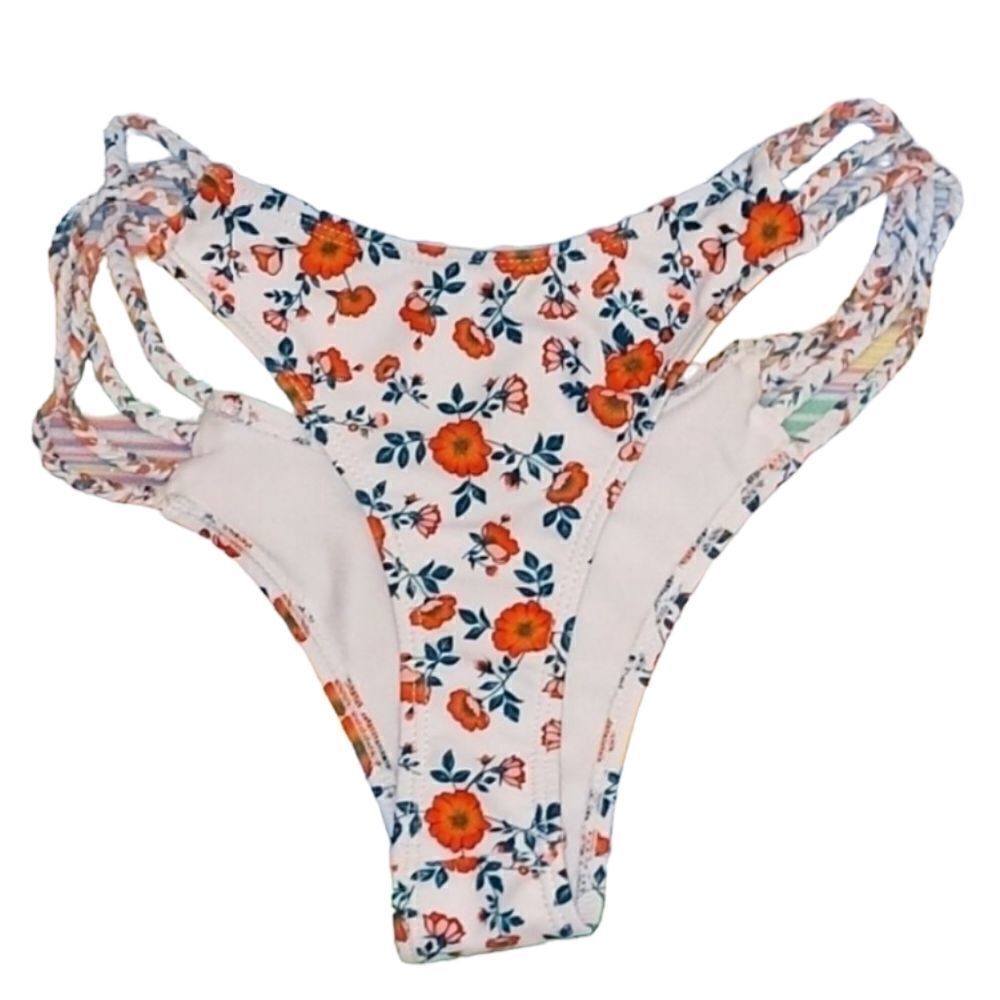 Zaful floral print bikini bottom size small 🌈